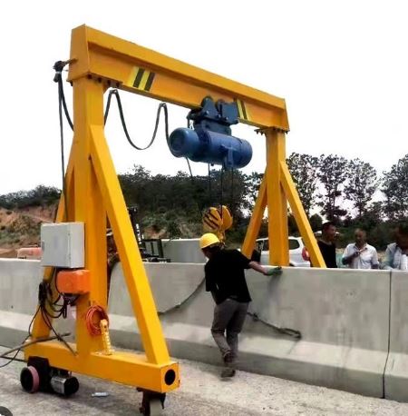 ویژگی‌هایجرثقیل سقفی پایامهدصنعت اکسین در اهواز